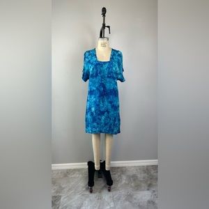 C&C California Dress Size M Tie Dye Blue High-Low Hem Blouson